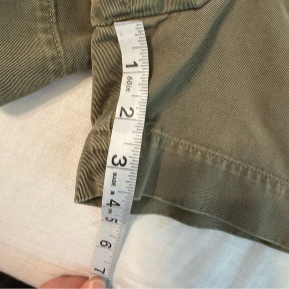 AGOLDE Women’s 32 Becker Short in Bark Pleated Chino Khaki Shorts CP25 - Picture 9 of 9